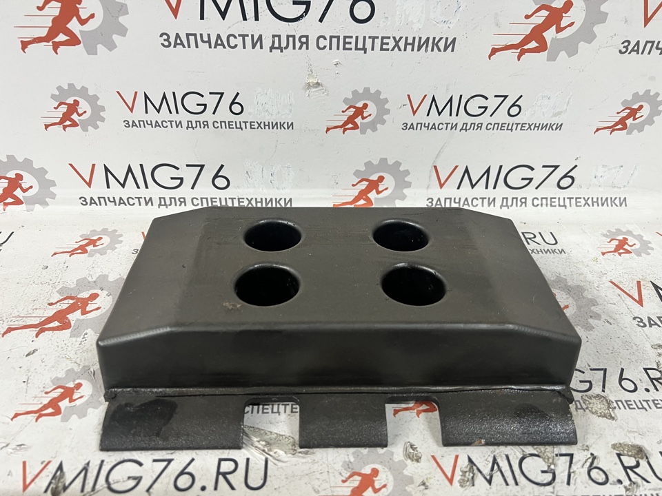 Трак асфальтоукладчика Bomag  L260 (2601040)